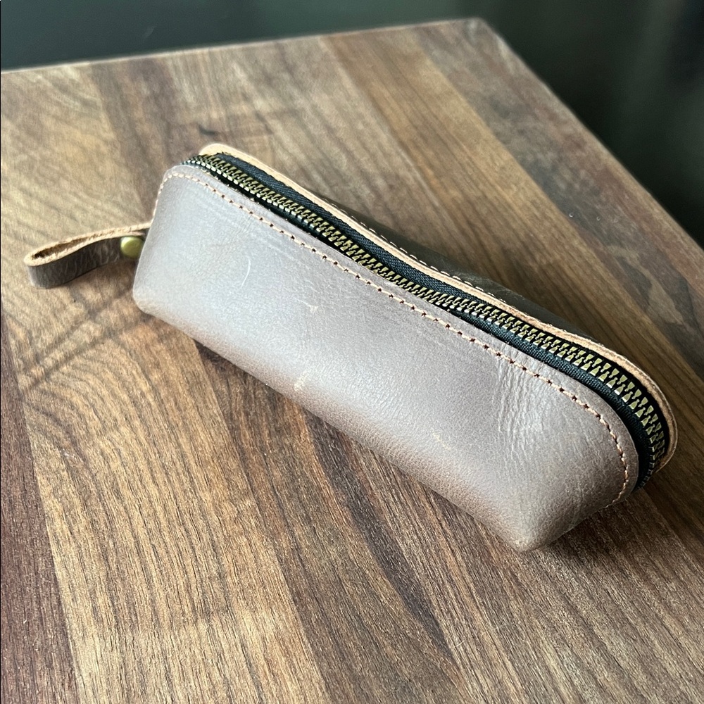 Leather zippered Case